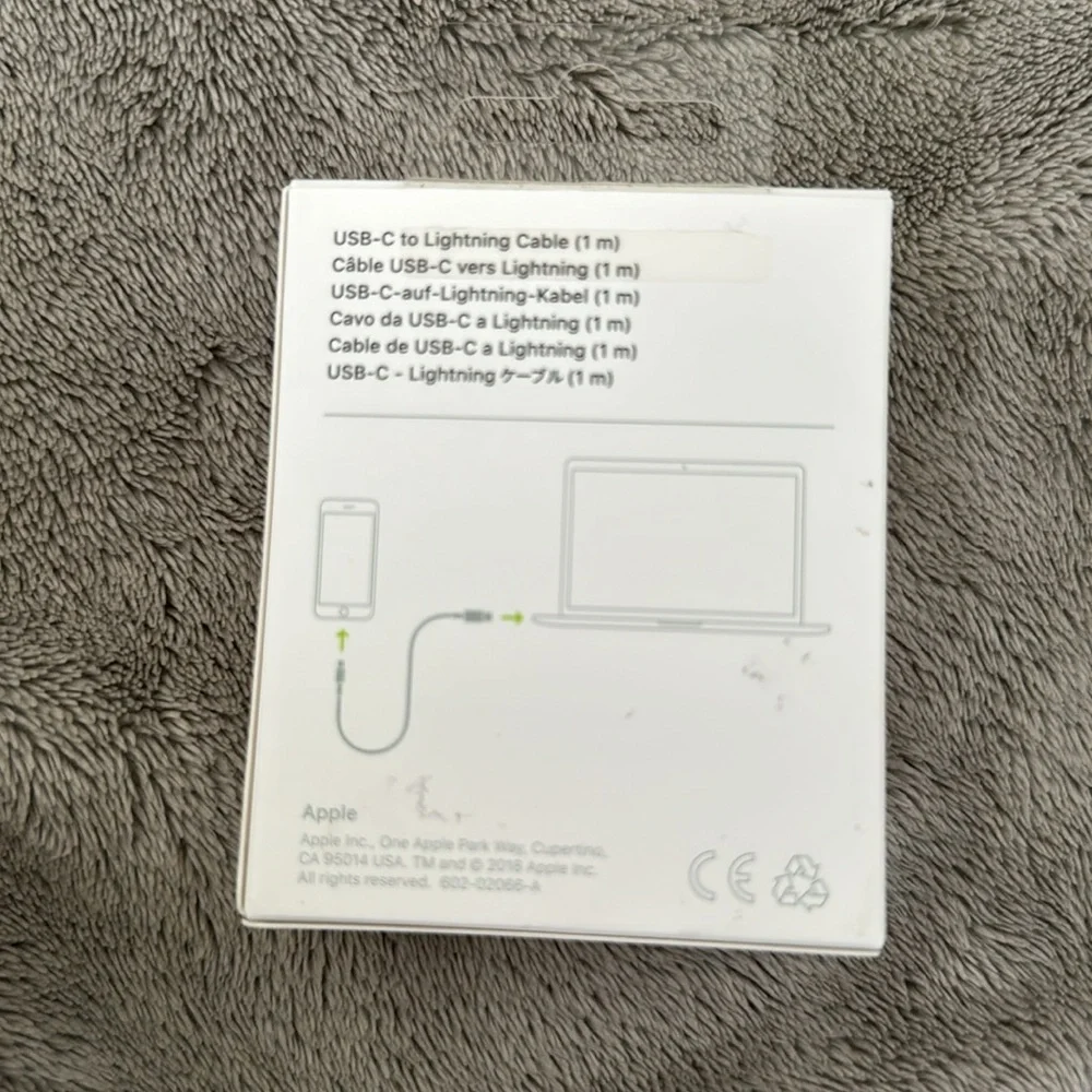 Apple new usb brand